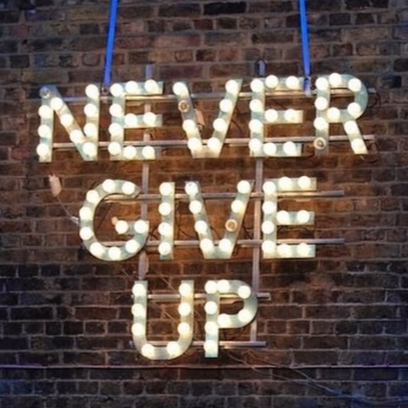 Meet your Posher, Jennifer - Picture 2 of 2